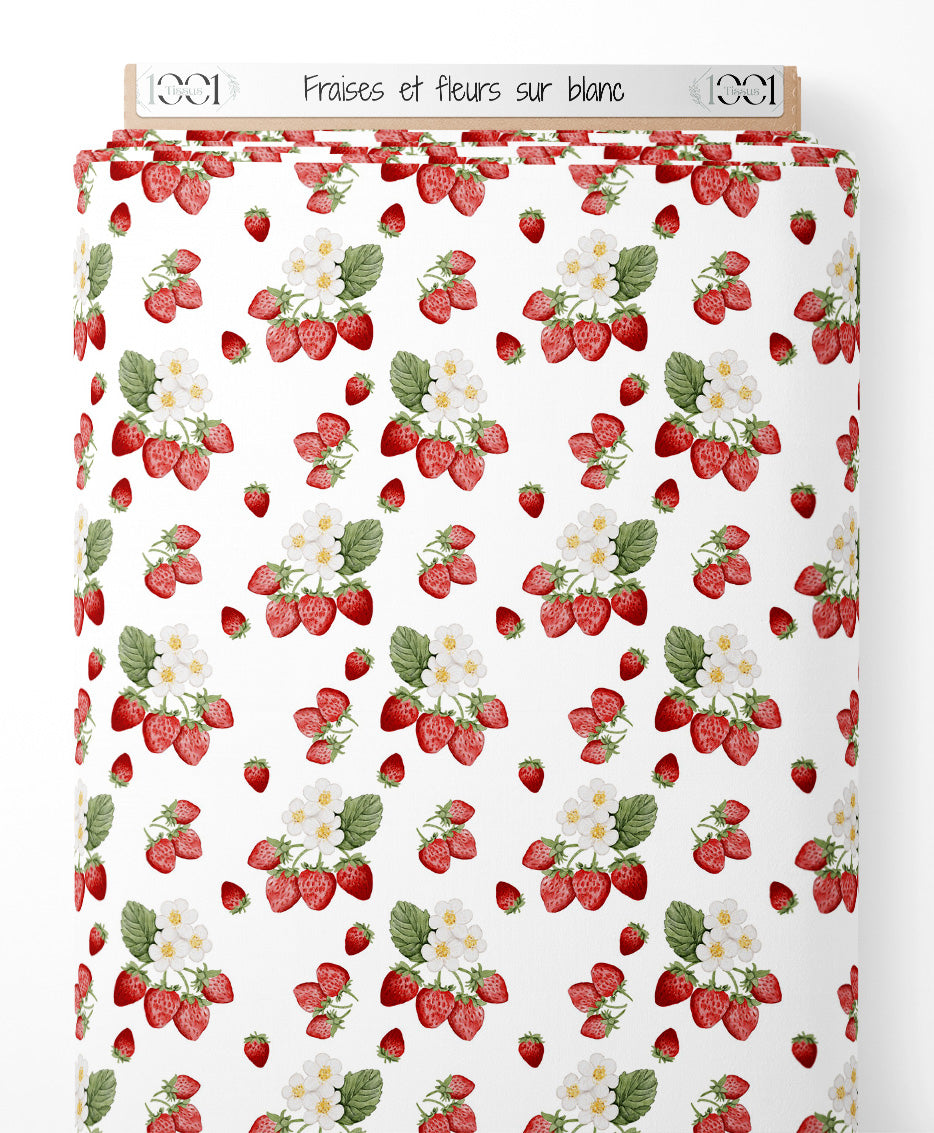 Tissu - Fraises et fleurs sur blanc