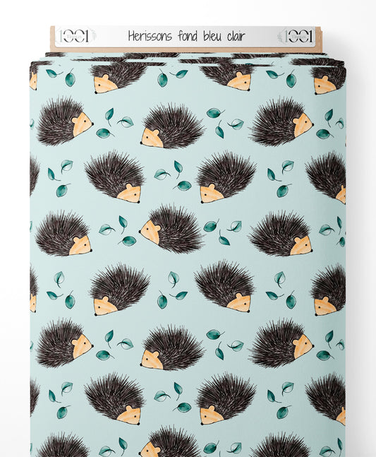 Tissu - Hérissons sur fond bleu clair