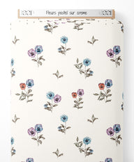 Tissu - Fleurs pastel sur crème