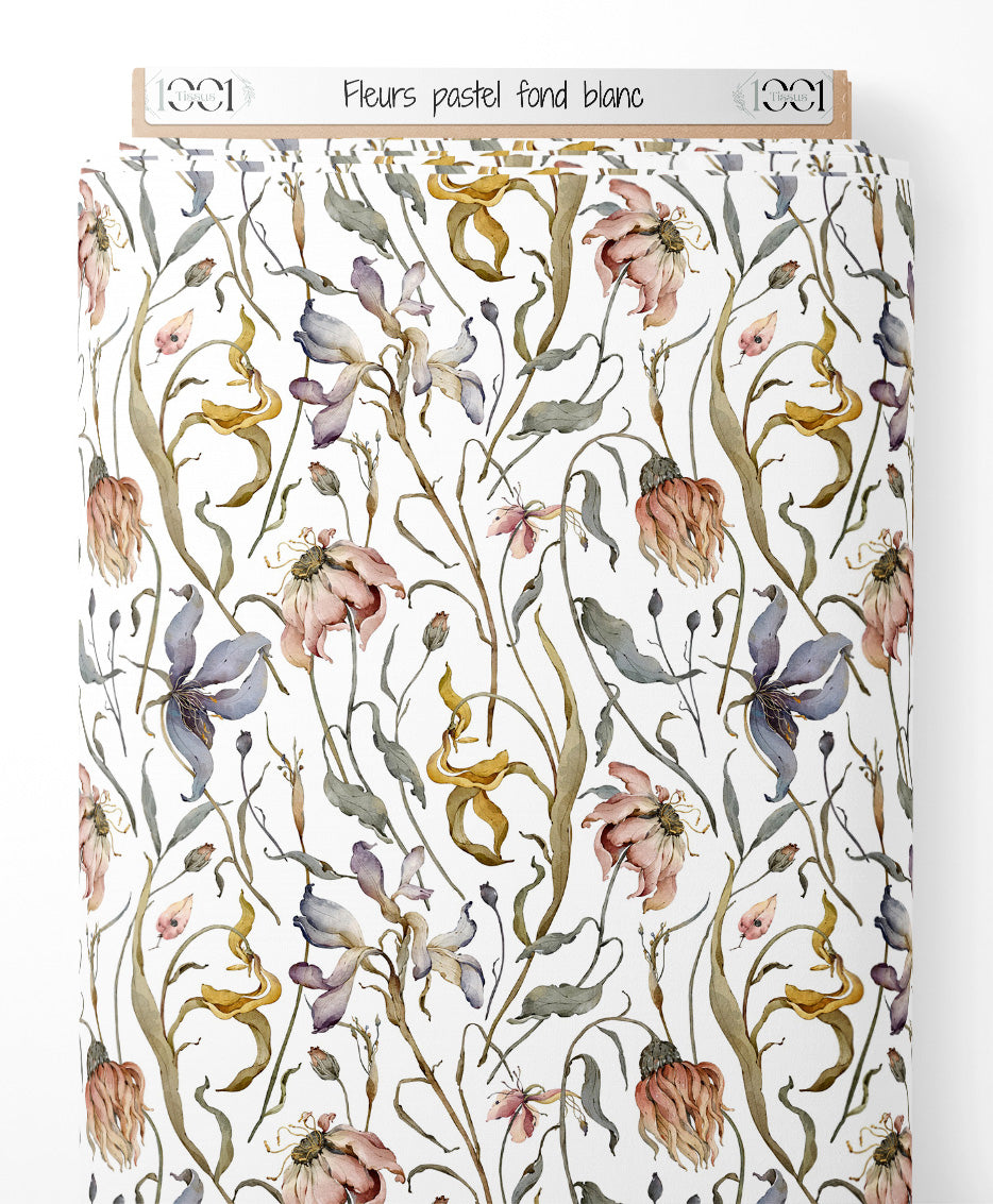 Tissu - Fleurs pastel sur fond blanc