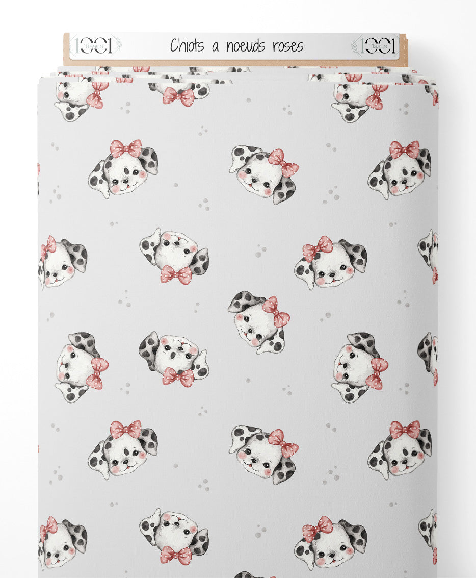Tissu - Chiots à nœuds roses