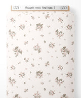 Tissu - Bouquets roses sur fond blanc 2
