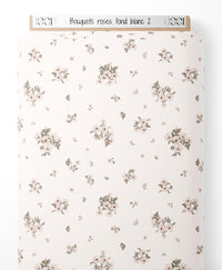 Tissu - Bouquets roses sur fond blanc 2