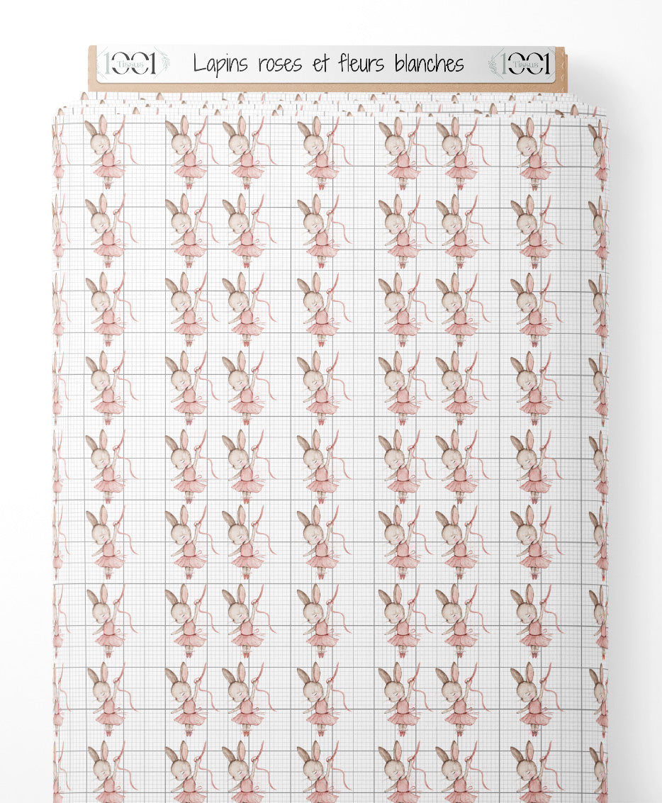 Tissu - Lapins roses et fleurs blanches