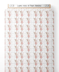 Tissu - Lapins roses et fleurs blanches