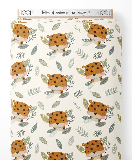 Tissu - Têtes d'animaux sur beige 2