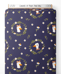 Tissu - Canards et fleurs sur fond bleu