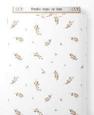 Tissu - Brindilles beiges sur blanc