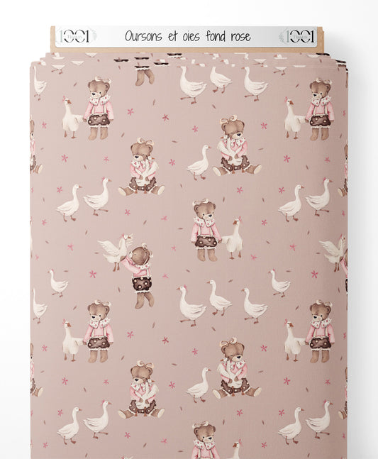 Tissu - Oursons et oies sur fond rose