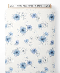 Tissu - Fleurs bleues variées et légères