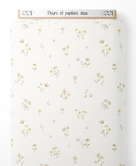 Tissu - Fleurs et papillons doux