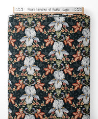 Tissu - Fleurs blanches et feuilles rouges