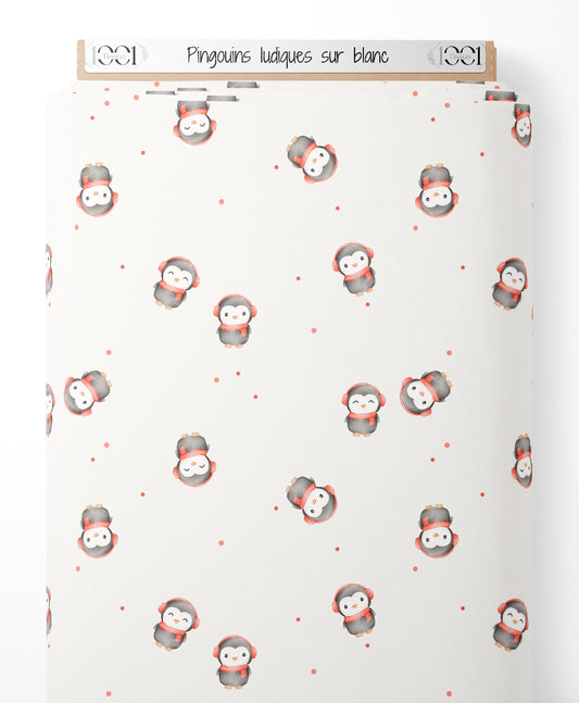 Tissu - Pingouins ludiques sur blanc