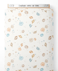 Tissu - Coquillages variés sur blanc