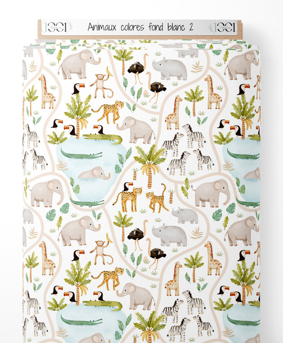 Tissu - Animaux colorés sur fond blanc 2