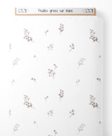 Tissu - Feuilles grises sur blanc