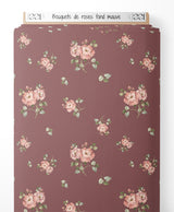 Tissu - Bouquets de roses sur fond mauve