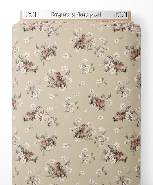 Tissu - Rongeurs et fleurs pastel