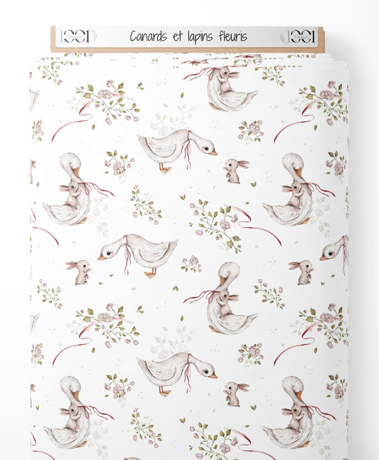 Tissu - Canards et lapins fleuris