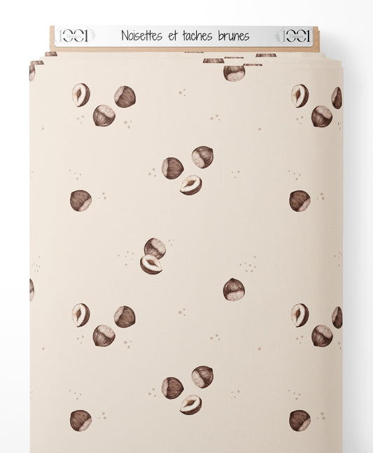 Tissu - Noisettes et taches brunes