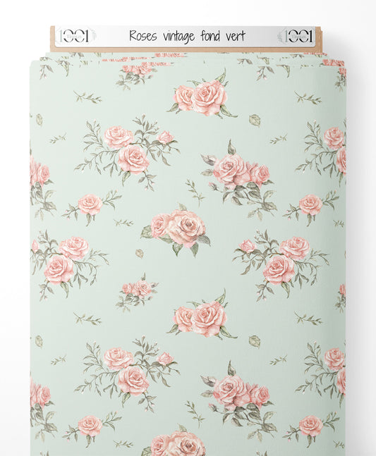 Tissu - Roses vintage sur fond vert