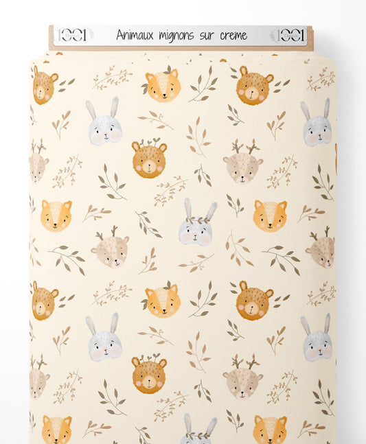 Tissu - Animaux mignons sur crème