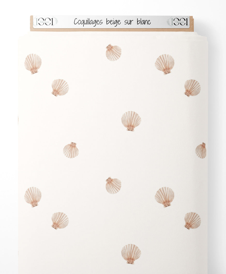 Tissu - Coquillages beige sur blanc