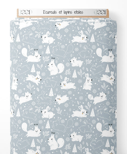 Tissu - Écureuils et lapins étoilés
