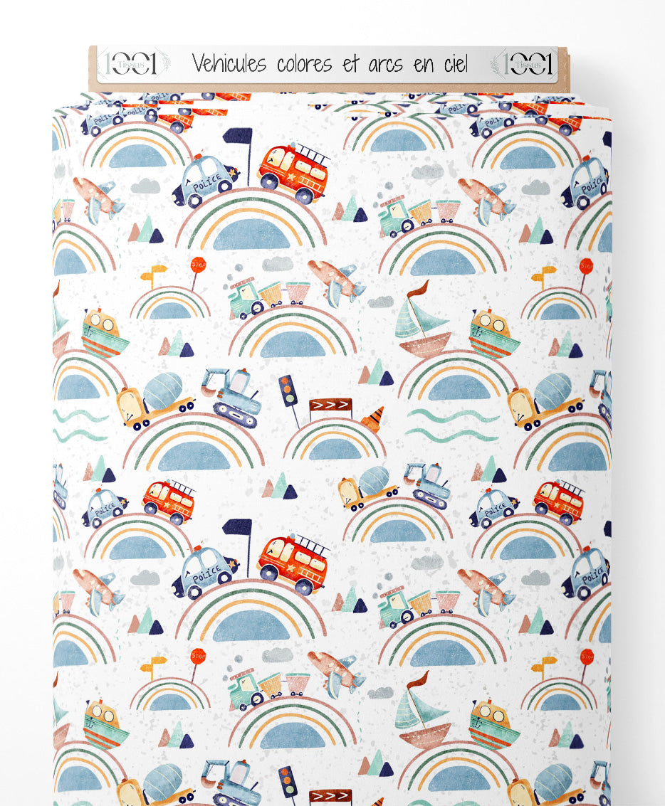 Tissu - Véhicules colorés et arcs-en-ciel