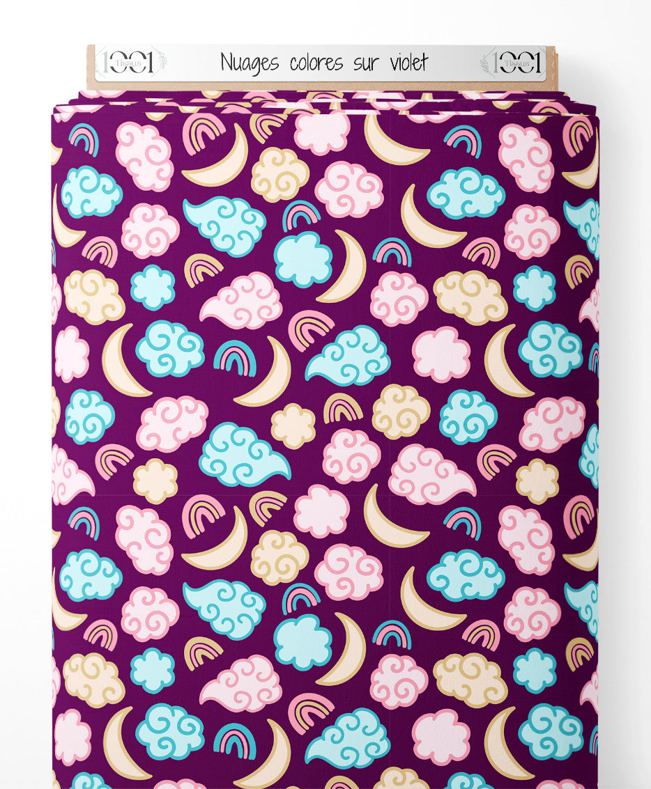 Tissu - Nuages colorés sur violet