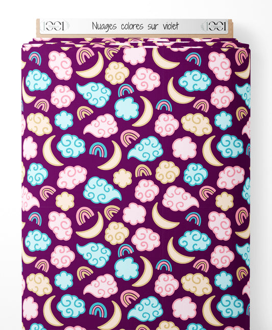 Tissu - Nuages colorés sur violet