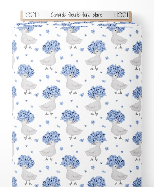 Tissu - Canards fleuris sur fond blanc