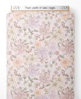 Tissu - Fleurs pastel et baies rouges