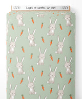 Tissu - Lapins et carottes sur vert
