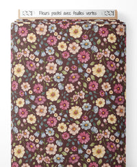 Tissu - Fleurs pastel avec feuilles vertes