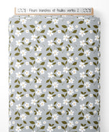 Tissu - Fleurs blanches et feuilles vertes 2