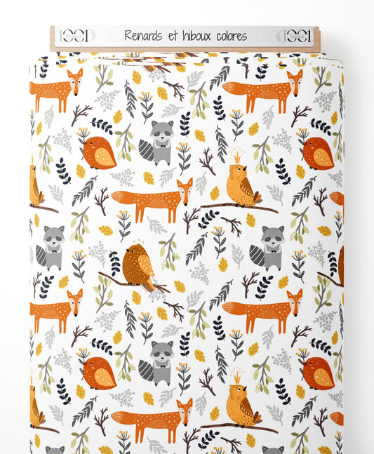 Tissu - Renards et hiboux colorés