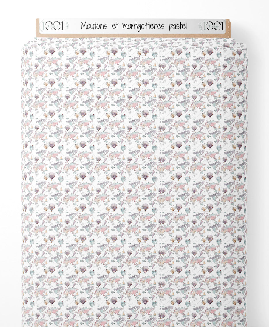 Tissu - Moutons et montgolfières pastel