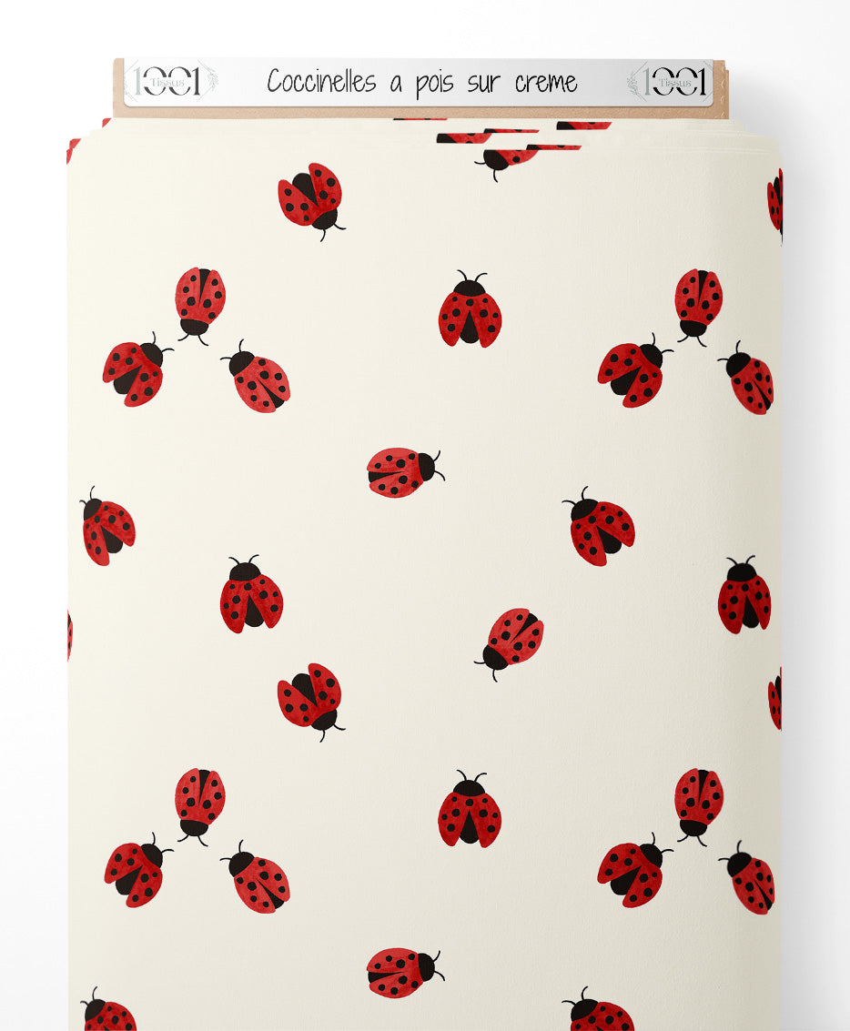 Tissu - Coccinelles à pois sur crème