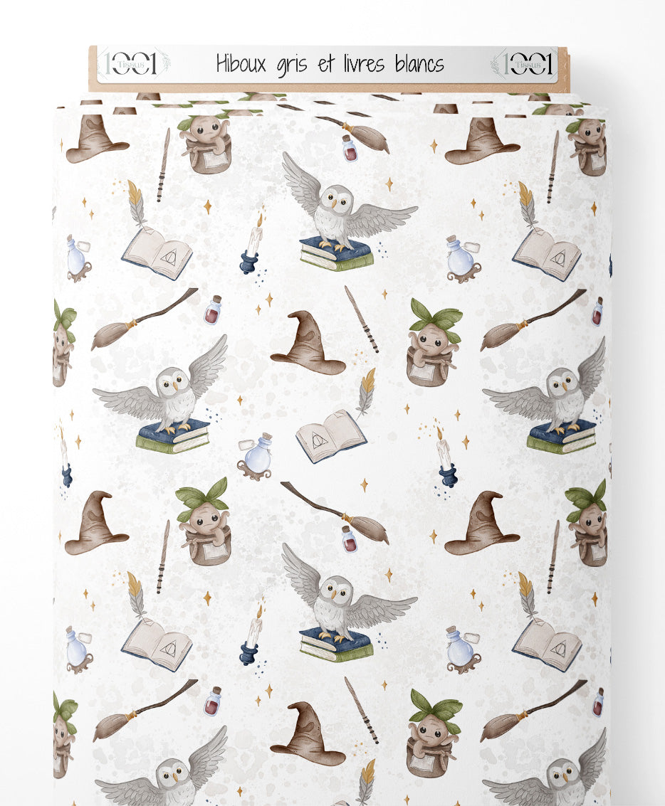 Tissu - Hiboux gris et livres blancs