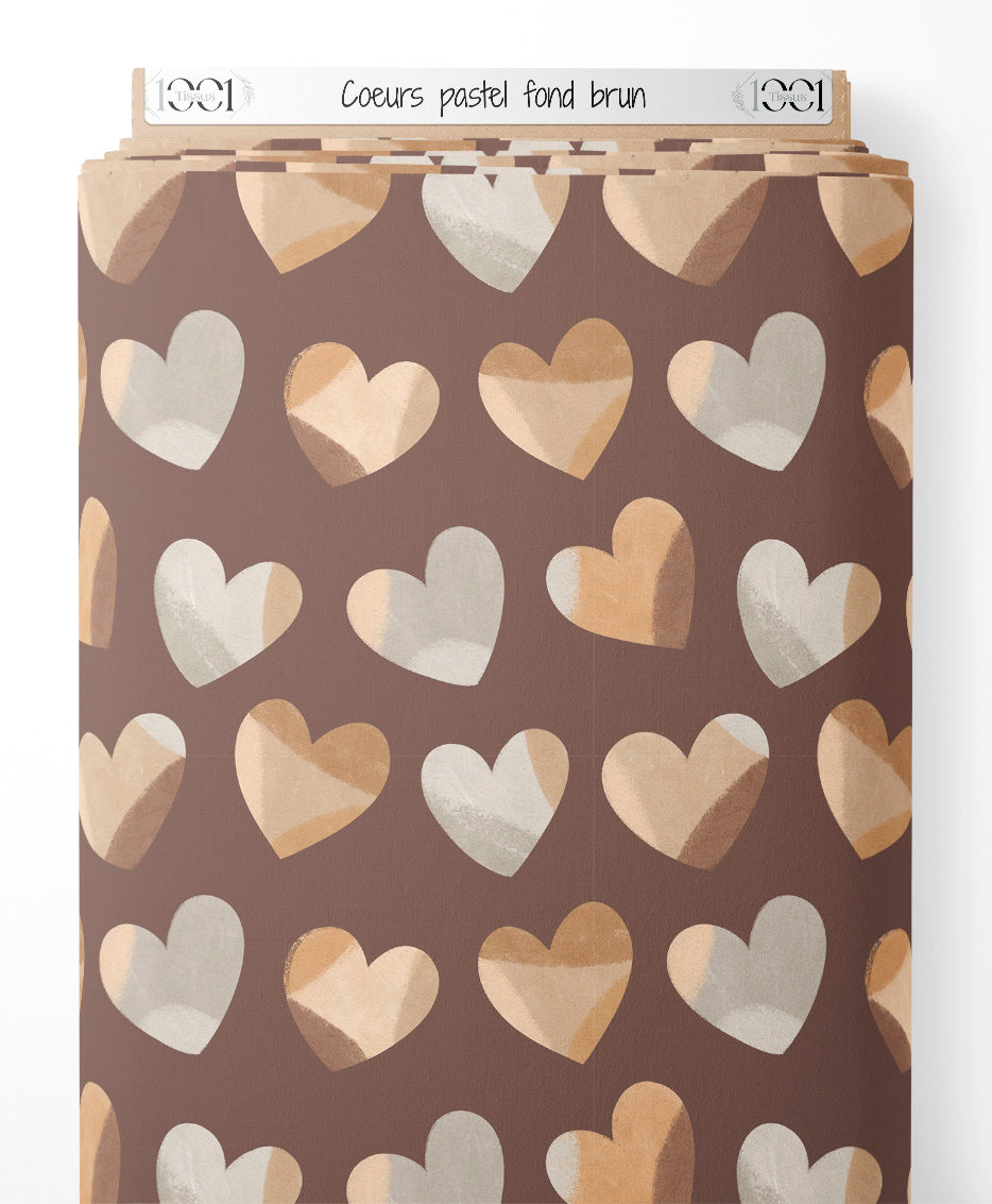 Tissu - Cœurs pastel sur fond brun
