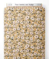 Tissu - Fleurs blanches avec feuillage
