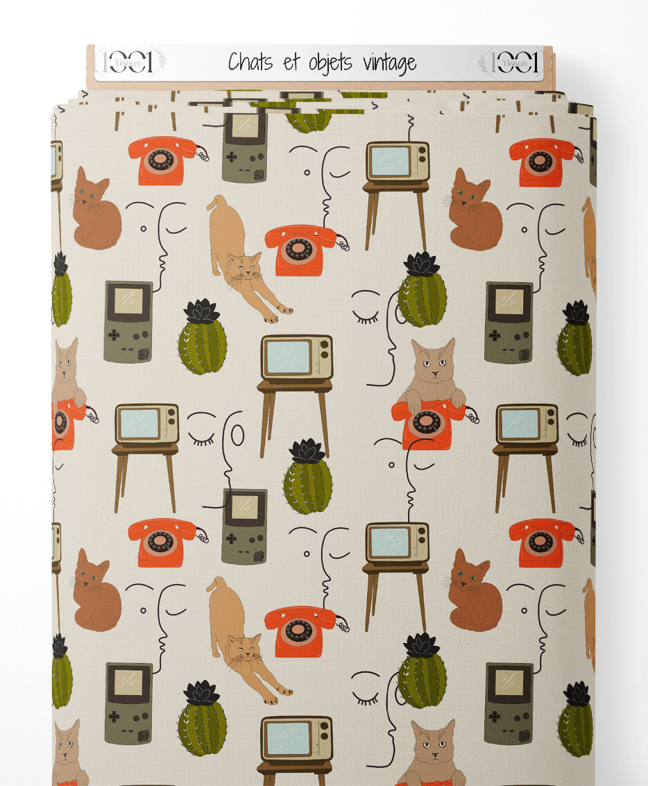 Tissu - Chats et objets vintage