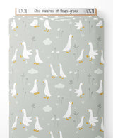 Tissu - Oies blanches et fleurs grises