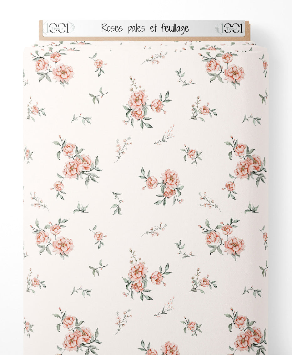 Tissu - Roses pâles et feuillage