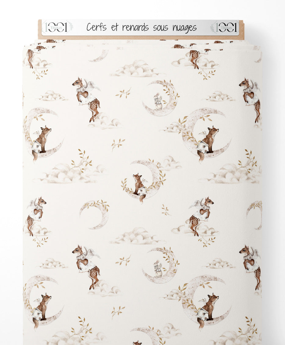 Tissu - Cerfs et renards sous nuages