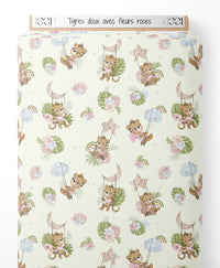 Tissu - Tigres doux avec fleurs roses