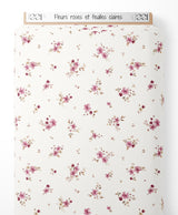 Tissu - Fleurs roses et feuilles claires