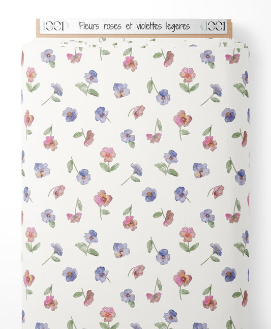 Tissu - Fleurs roses et violettes légères