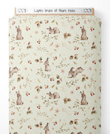 Tissu - Lapins bruns et fleurs roses
